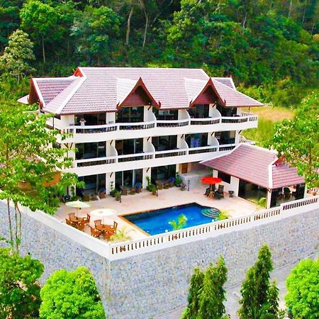 Aksarai Hotel Patong Eksteriør billede