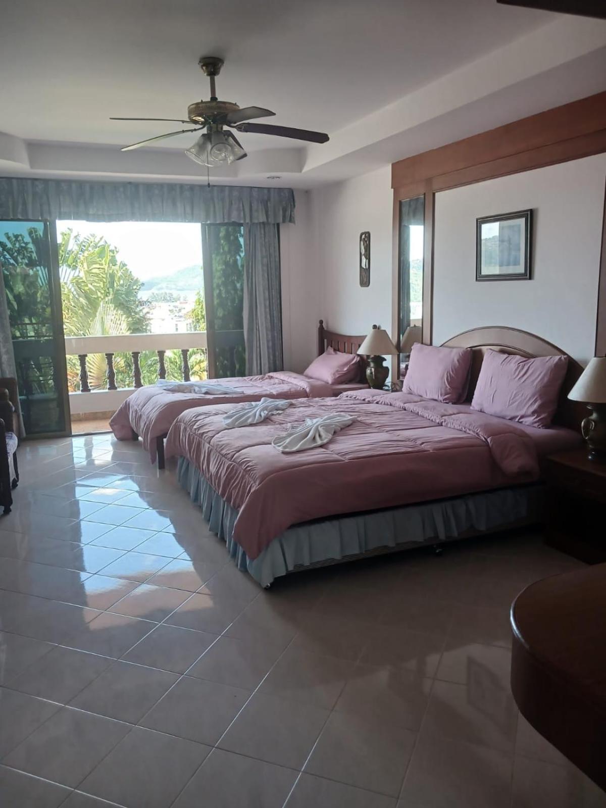 Aksarai Hotel Patong Eksteriør billede