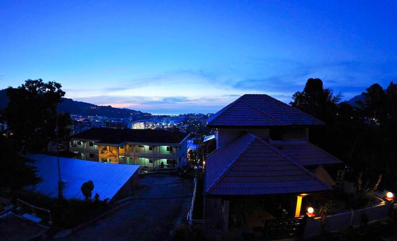 Aksarai Hotel Patong Eksteriør billede