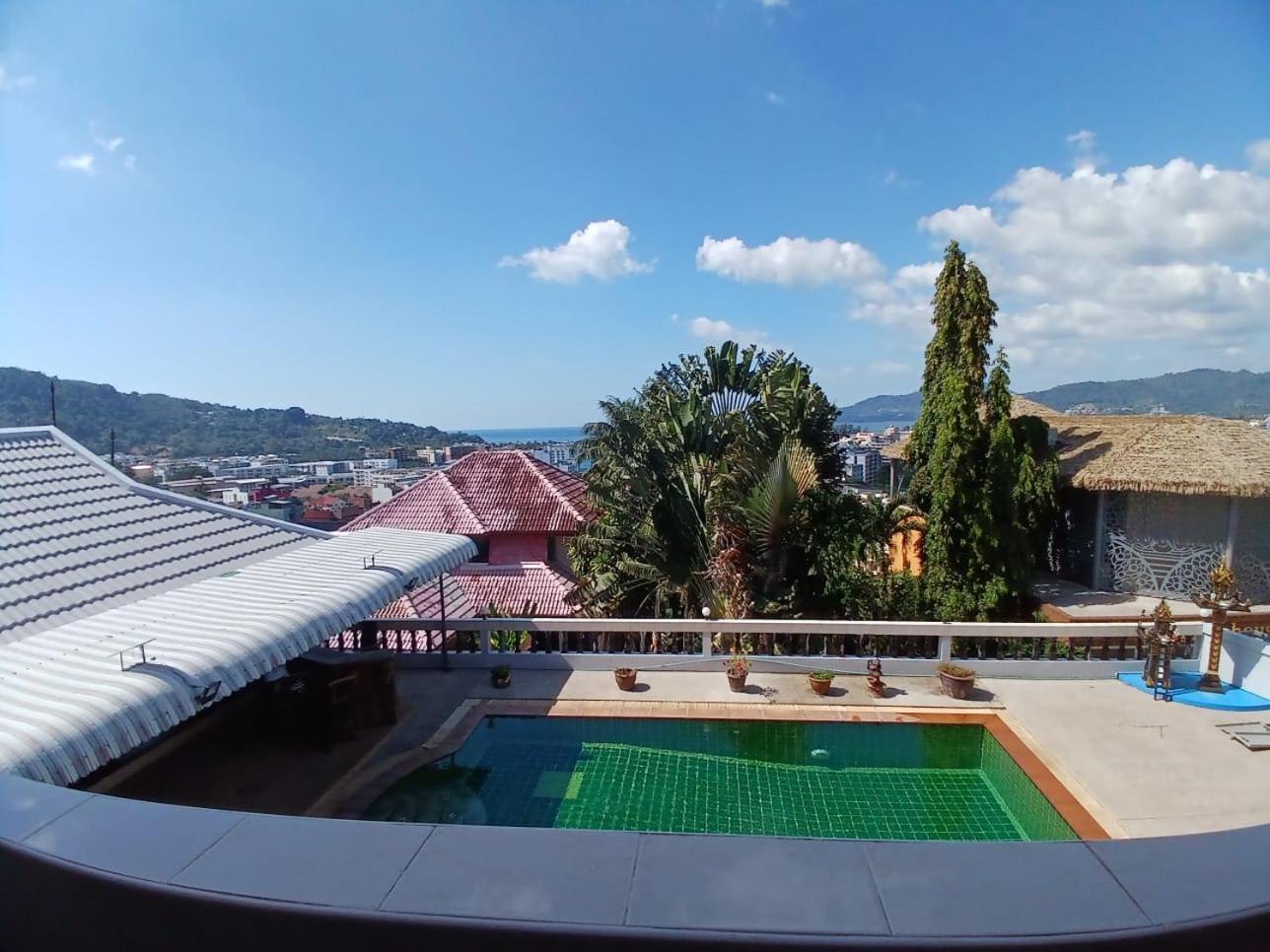 Aksarai Hotel Patong Eksteriør billede